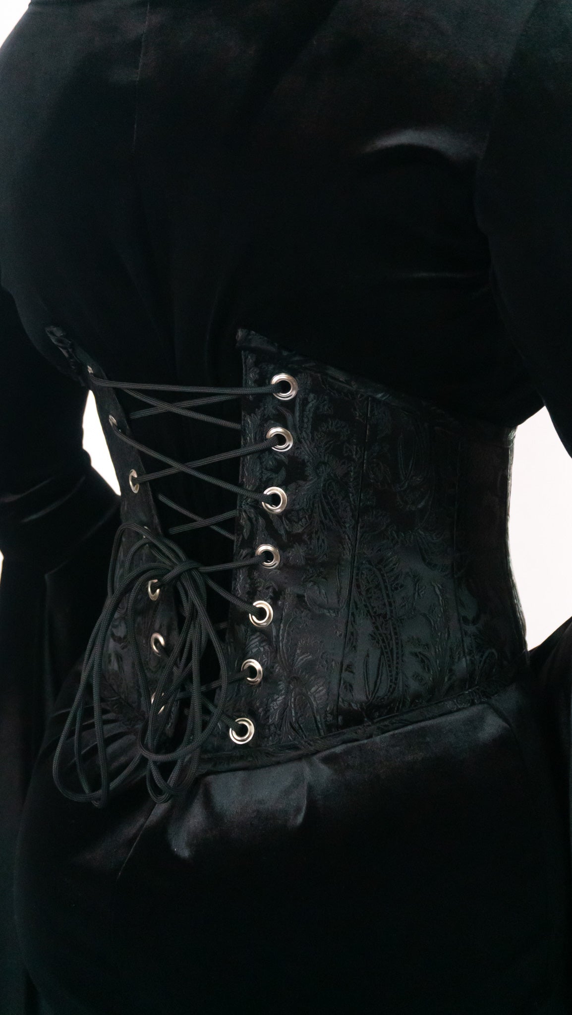 Midnight Bloom Black Brocade Waist Cincher